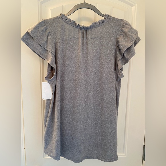 GIBSONLOOK Ruffle Knit Grey Top - Picture 10 of 11